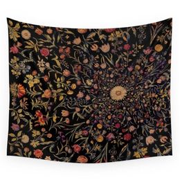 Medieval Flowers On Black Tapestry Wall Hanging Polyester Home Bedroom Bedspread Beach Blanket Yoga Mat Dorm Decor 210310
