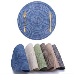 Mats & Pads Hand Knitting Round Placemats For Dining Table Woven Heat Resistant Non-Slip Home Kitchen Decoration Spun Cotton