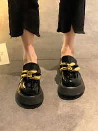 Slippers Shoes Woman 2021 Flat Med Cover Toe Pantofle Luxury Slides Platform Soft Designer PU Rubber Basic Fashion