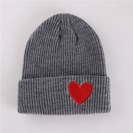 Mens Designer Beanie Womens Designers Beanies Skull Caps Fashion Heart Pattern Men Women Winter Hat Hip Hop Knitted Hats Play 21100702V