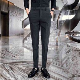 High Quality Men Dress Pants Black Formal Business Suit Pants Autumn men Streetwear Casual Slim Fit Trousers Pantalon Homme 210527