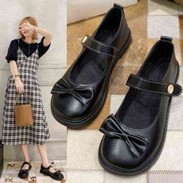 Dress Shoes Lolita Shoes Butterfly Knot Mary Janes Shoes Black Patent Leather Woman Flats Comfort Girls Shoe Ladies Autumn Spring 8513N 220309