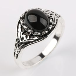 Cluster Rings Fashion Personality Black Stone For Women Charm Wedding Party Silver Color Carved Pattern Ring Birthday Gift Jewelry