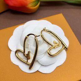 2021 New arrival Classic designer Earrings 18K gold Heart V Dangle Earring for fashion women party jewelry gift