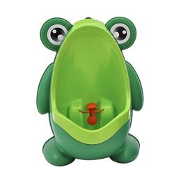 Frog Toilet Urinal Kids training Boys Pee infant Bathroom Wall-Mounted girls Travel 211028