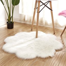 White Fluffy Floor Rug Artificial Sheepskin Carpet Mat Faux Fur Plum blossom Area Rug Rugs Carpets Home Living Room Bedroom Mats 210317