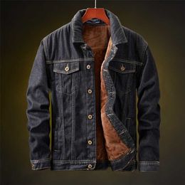 Winter Men Thick Jackets and Coats Warm Fleece Denim Jacket Fashion s Black vintage Coat Plus Large Size M-5XL 211110