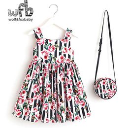 Retail 2-8 years sleeveless girl cotton print dress + bag vest princess children summer flax Country style Q0716