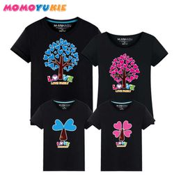 1 piece Family cartoon tree Summer Short-sleeve T-shirt Matching Family Clothing Outfits look For Mother Daughter And Father Son 210713