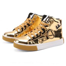 2021 Fashion Mens High-top Bright Skateboarding Shoes Bling Bling Sports Shoes Casual Sneakers Sequin Shoes Chaussure Homme