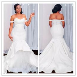 Plus Size Graceful Mermaid Wedding Dresses Off-Shoulder Lace Tiered Strapless Bride Gowns Custome Made