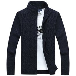 Man Sweater Casual Men Cashmere Outerwear Plus Velvet Thick Large Size Autumn And Winter Cardigan c Y0907