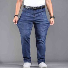High Quality Stretch Plus Big Size 29 - 44 48 90% Cotton Straight Denim Jeans Men Famous Brand Spring 210723