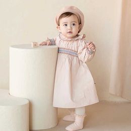 2PCS Baby Girl Smocked Dresses Infant Smocking Handmade Frocks Kids Boutiques Princess Clothing Childen Cotton Smock Dress + Hat 210615