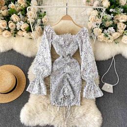 Lady Ins Fashion Clothes Women Sexy Tight Holiday Floral Print Square Neck Long Sleeve Vestido De Mujer Q545 210527