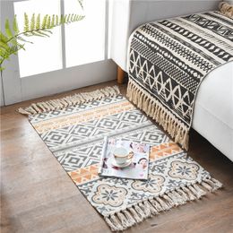 Mmunique Waved Carpet Door Mat Area Rugs Floor Slipcover Decoration for Living Room Printed Pattern Braided 100% Cotton Pad 210310