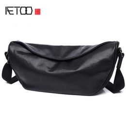HBP AETOO Fashion Men's Bag, Leather Stiletto Bag, Head Leather Retro Shoulder Bag