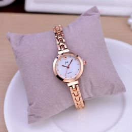 New Small Exquisite Women Bracelet Watches Fashion Stainless Steel Surface Shiny Dial Ladies Wristwatches Luxury Female Clock
