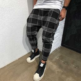 Men Pants Autumn Plaid Trousers Casual Long Pants Elastic Waist Harem Pants Plus Size Mens Sweatpants X0723