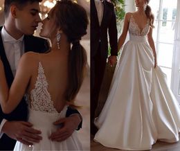 2022 Elegant Satin Wedding Dresses Top Lace V Neck Bride Gown Backless Vestido De Novia Robe De Mariee