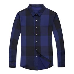 Camicia elegante da uomo Camicie scozzesi a maniche lunghe primaverili Camicie slim fit Camisa Masculina Camicie da uomo casual C576