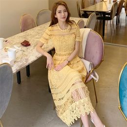 Women Elegant Yellow Lace DrSummer Style Short Sleeve Hollow Out Sexy Women Clothes Casual Female Party Midi Vintage Dress X0529