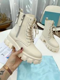 Women Designer Boots Pure White Luxury Ankle Sneakers Ladies Booties Highet Quality Fashion Winter Designers Sneakers Top Selling