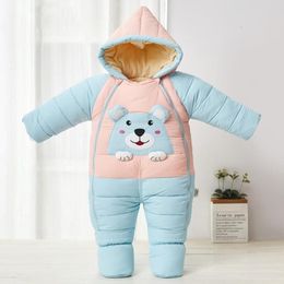 Winter Girl Baby Bear Jumpsuit Cartoon Warm Boy Rompers Cotton Ribbed Newborn Unisex Clothes Cute Infant Onesie Costume 210309