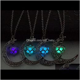 Necklaces & Pendants Jewellery Funique Fashion Luminous Glow In The Dark Sailor Moon Pendant For Women Heart Necklace Drop Delivery 2021 Kzsvq