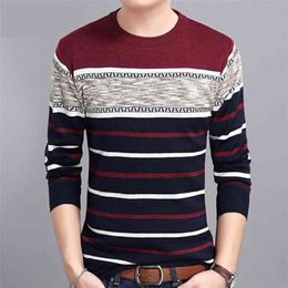 Covrlge Mens Sweater Autumn Round Collar Pullover Men Brand Clothing Knit Shirt Slimfit Fashion Polo MZM050 210812