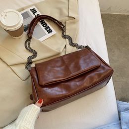 Large capacity shoulder bag pure color Retro Women's Handbag Super soft PU Leather handle Chain Crossbody cover messenger Bags