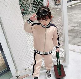 Conjuntos de roupas de grife para crianças Novos agasalhos de impressão de luxo Moda Jaquetas + Joggers Moletom estilo esportivo casual Roupas infantis para meninos e meninas