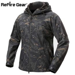 ReFire Gear Shark Skin Soft Shell Tactical Military Jacket Men Waterproof Fleece Coat Army Clothes Camouflage Windbreaker Jacket 211103