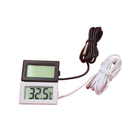 Embedded temperature hygrometer temperature hygrometer red wine thermometer reptile temperature hygrometer.