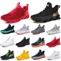 wholesale men running shoes breathables trainer wolf Gold Tour yellows triples black Khaki green Light Brown mens outdoor sport sneaker walking jogging shoe