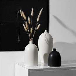 Nordic White black Ceramic Vase Living Room Decoration Ornaments Modern vase decoration home design 211103