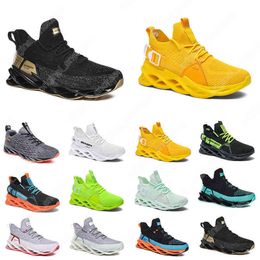 40-44 Erkekler Koşu Ayakkabıları Nefes Eğitmenler Kurt Gri Tur Sarı Teal Üçlü Siyah Beyaz Yeşil Erkek Açık Spor Sneakers Yürüyüş Altmış Sekiz