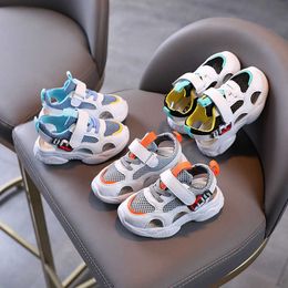 Children's Shoes Hollow Chunky Sneakers Comfortable Breathable Sports Sandals Kid's Beach Mesh Boy Shoes Toddler Girl Shoes G1025