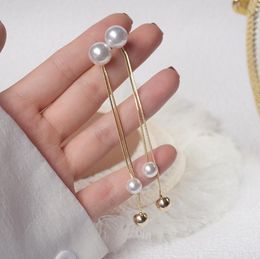 -Pendientes de perlas de perlas elegantes delicadas delicadas para mujeres 14k oro plateado largo