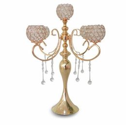 65cm Height 5-arms Metal Gold Candelabras With Pendants Sumptuous Wedding Table Candle Holder Home Decoration Wholesale