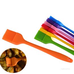 Fashion Baking Tool Small Food Grade Barbecue Brush Oil Brush High Temperature Resistant Silicone Brush Kitchen Tools T500917
