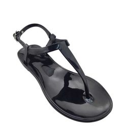 Summer Women Flat Sandals Slip On Soft Jelly Shoes Peep Toe T strap Outdoor Casual Ladies Slides Female Comfort Beach Shoes 2021 Y0721