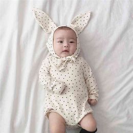born baby pure cotton cute star printing long-sleeved coveralls with long ear cap Spring autumn casual bodysuits 210708