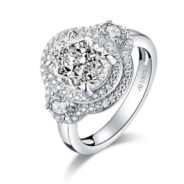 Trendy 925 Sterling Silver 3.0 CT Oval Cut Halo Ring Engagement Simulated Diamond Wedding Silver Rings Jewellery Gifts