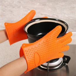 Hot selling Silicone BBQ Gloves Anti Slip Heat Resistant Microwave Oven Pot Baking Glove Kitchen Cooking Tool Five Fingers Gloves T9I001132