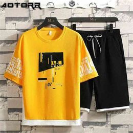 Summer Men Casual Shorts Sets Trend Printing T-shirt + Shorts 2-piece Suit Fashion Sportswear Tracksuit Men M-4XL 210722