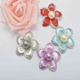 Fixed Clothing Female Simple Graphic Suit Accessories High-grade Flower Petals Shape Brooch