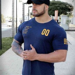 2019 New Plain Clothing fitness t shirt men O-neck t-shirt cotton bodybuilding tee shirts tops gyms tshirt Homme G1222