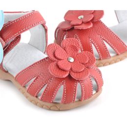Hot baby sandals soft leather red with closed toe girls sandals SandQ baby summer shoes popular for years 210226