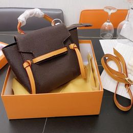 Fashion Women Handbag Luxury Designers Shoulder Bag Top Quality Leather Totes Bags Artwork Purse Wallet Crossbody 20*18cm Handbags
